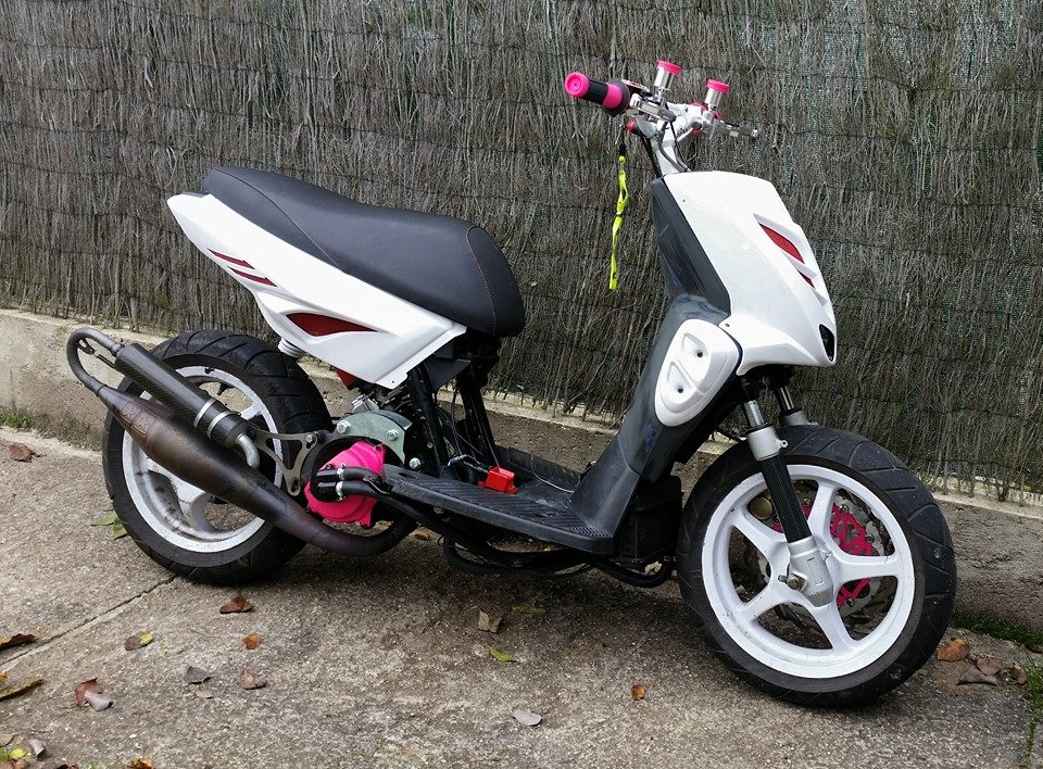 Stuntro Malossi MHR Big Bore 77 cc – Caméra embarquée