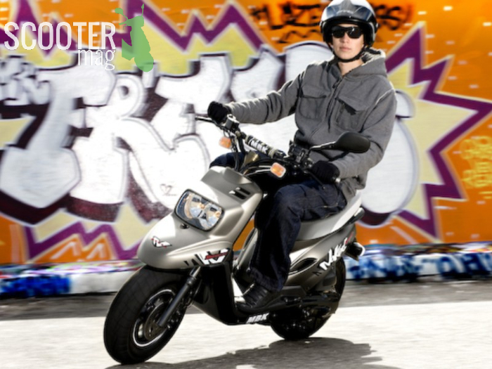 Débrider un scooter – Tutoriel photos
