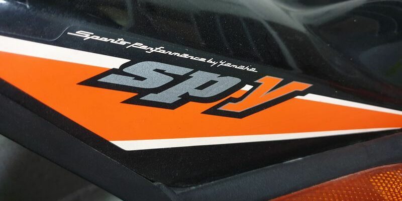 autocollant-yamaha-bws-spy-orange-noir