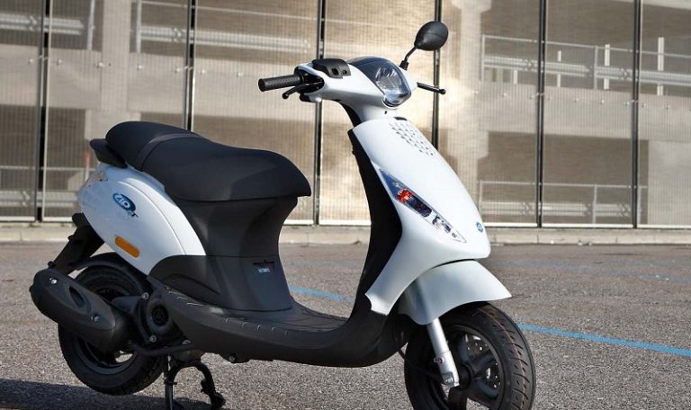pot scooter Piaggio Zip