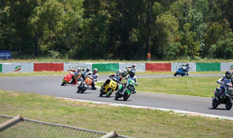 Ottopuntouno Racing Parts en compétition