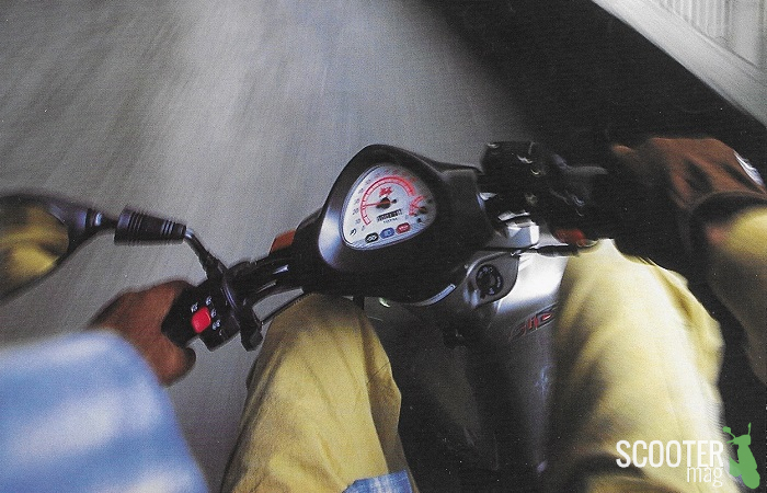 Yamaha Slider de 2000 – Brochure